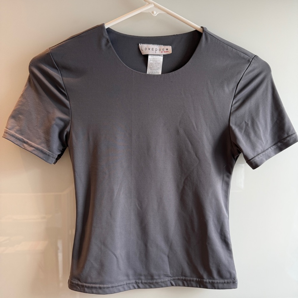 Love Poem Gray Short Sleeve Top